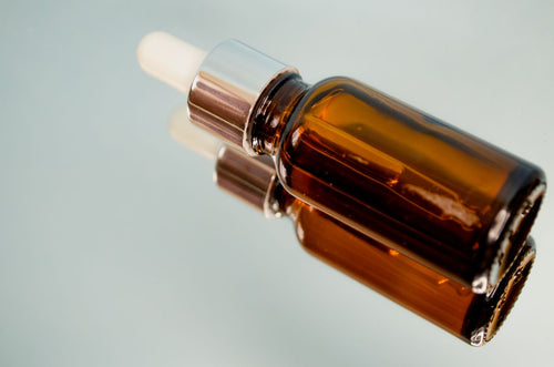 Amber glass dropper bottle